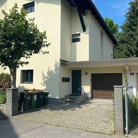 公寓 Vermiete Wunderschoenes Mit Garten In Woerthersee-naehe *